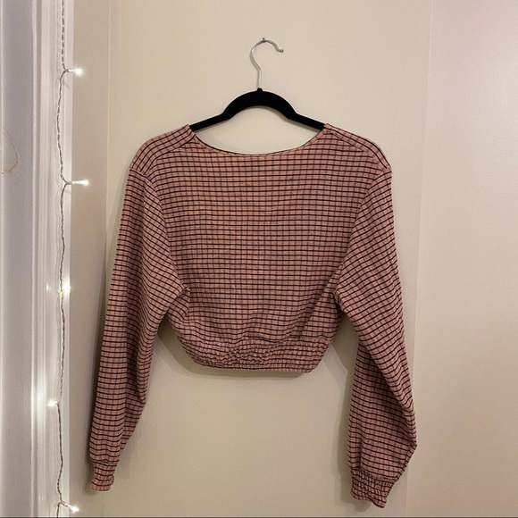 H&M Pink Plaid Crop Wrap Top - Picture 5 of 7
